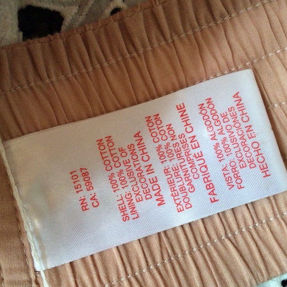 Red Carter Eyelet Lace Adair Top, Medium - Picture 7 of 9